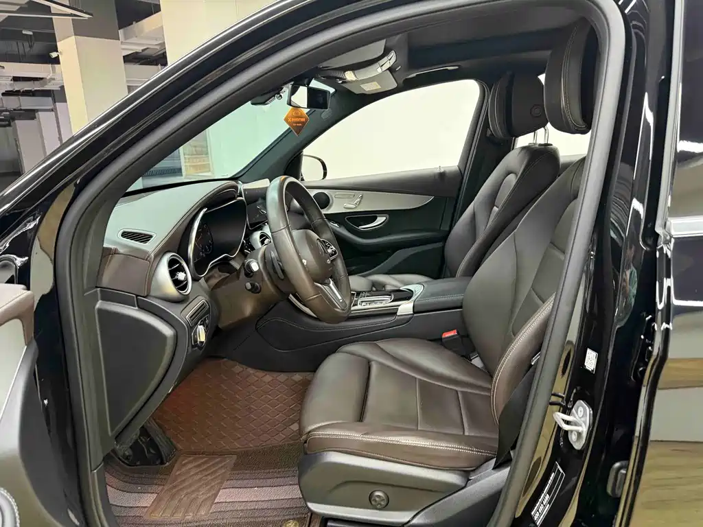 Mercedes-Benz GLC — миниатюра 10