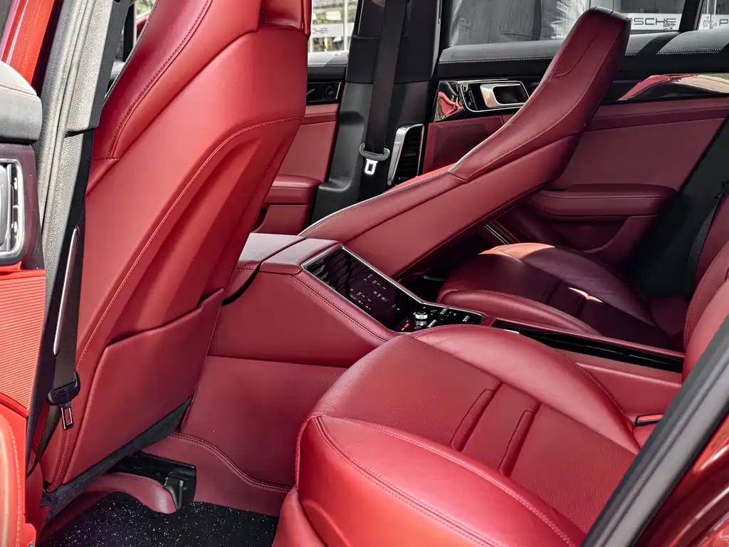 Porsche Panamera — миниатюра 29
