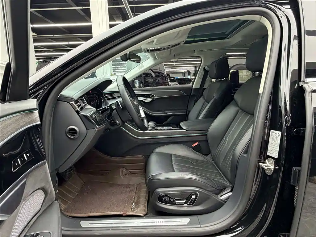 Audi A8 — миниатюра 8
