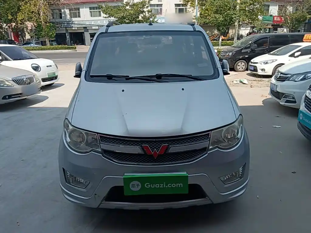 Wuling Hongguang — миниатюра 3