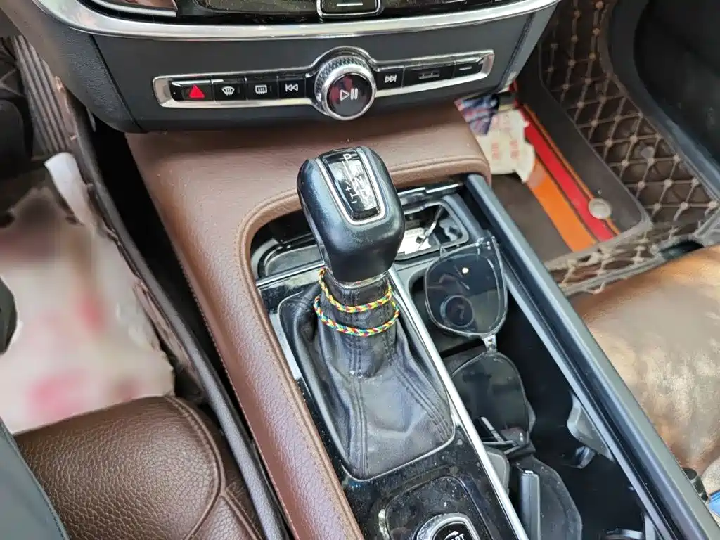 Volvo S90 — миниатюра 7