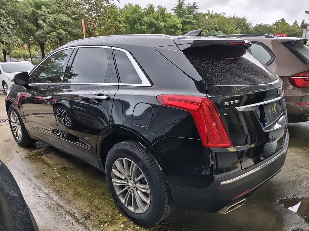Cadillac XT5 — миниатюра 4