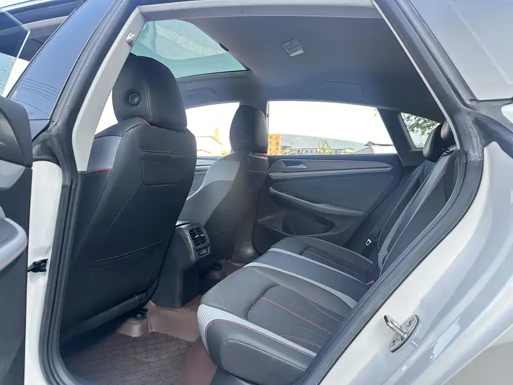 Volkswagen Lamando — миниатюра 5