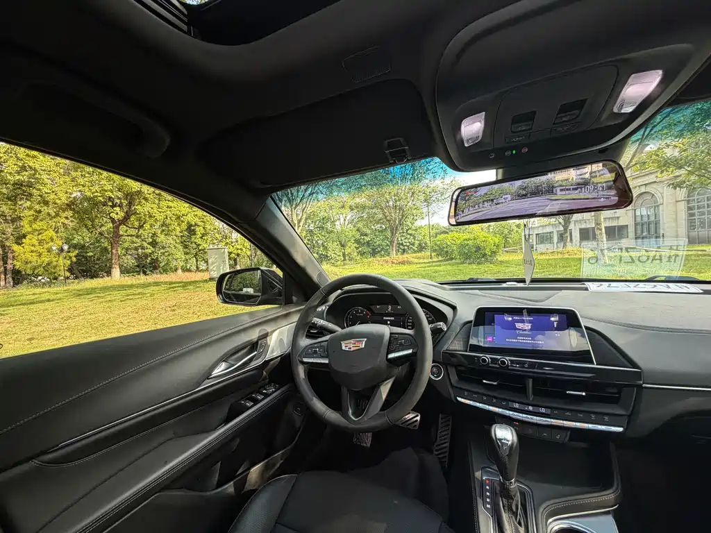 Cadillac CT4 — миниатюра 15