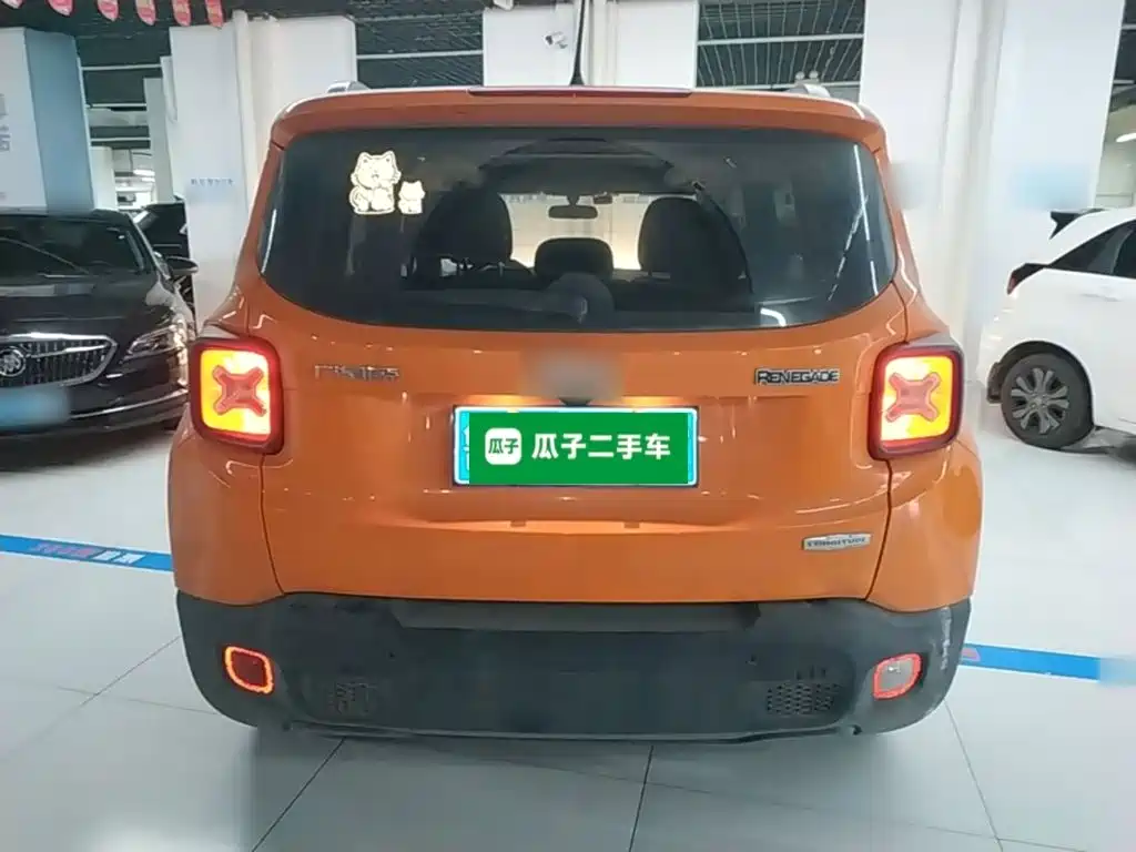 Jeep Renegade — миниатюра 6