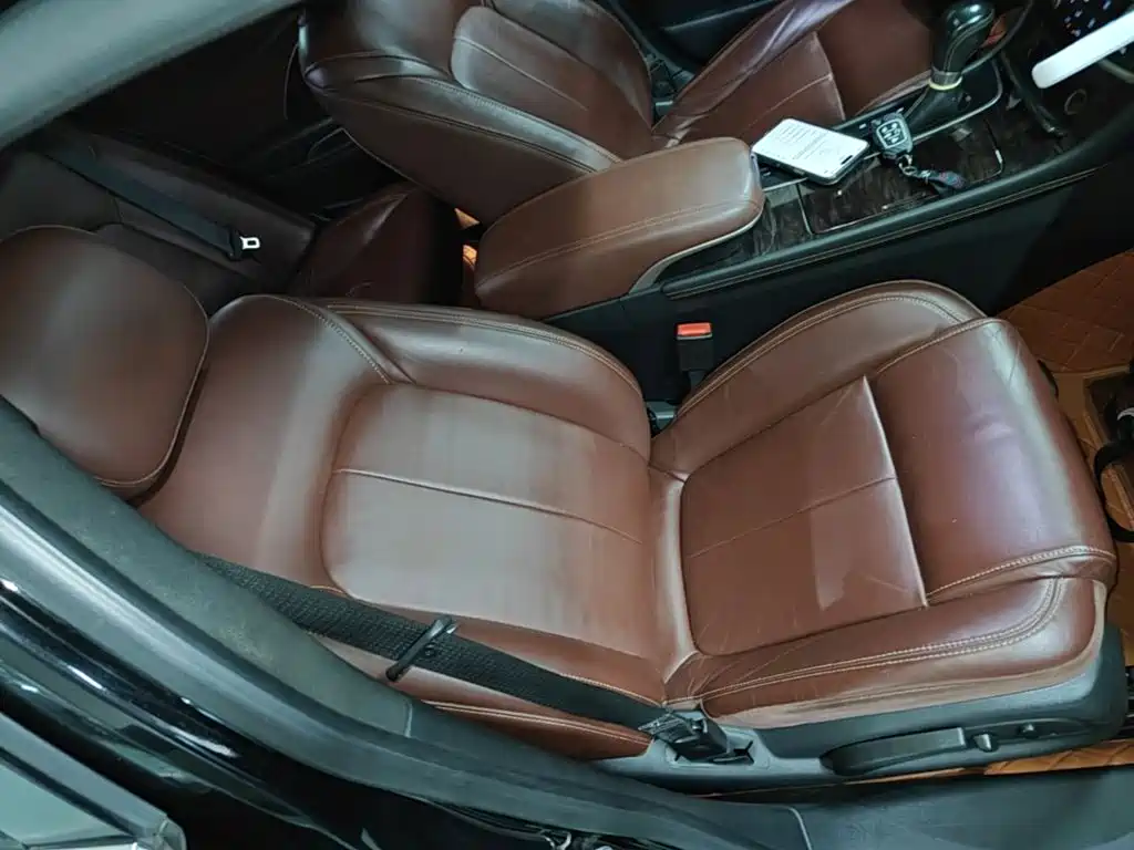 Buick LaCrosse — миниатюра 25