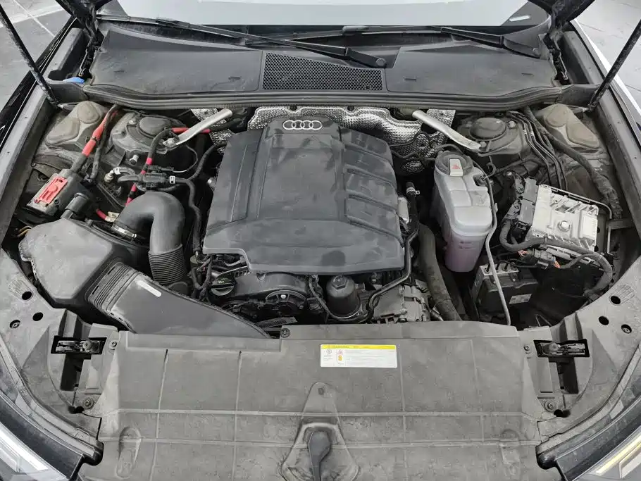 Audi A6L — миниатюра 10