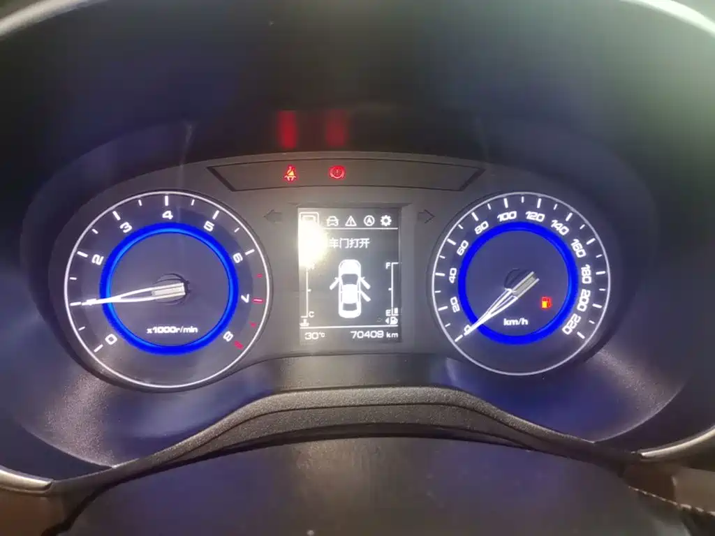 Changan Eado DT — миниатюра 12
