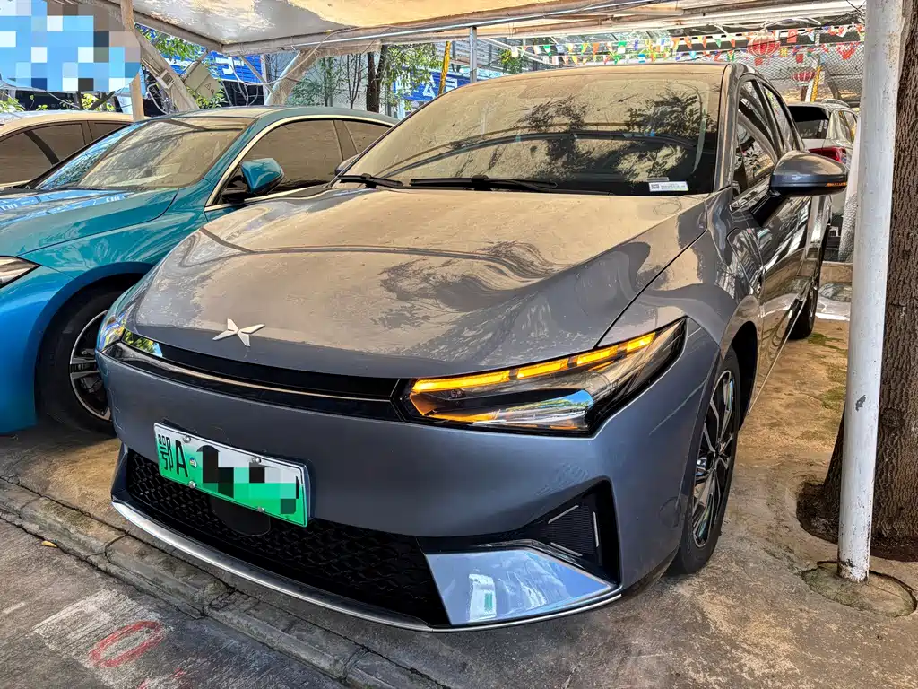 XPeng P5