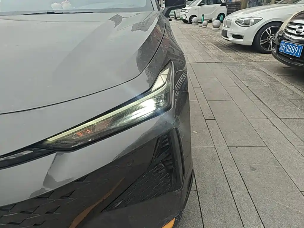 Changan UNI-V — миниатюра 24