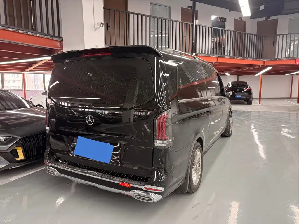 Mercedes-Benz Vito — миниатюра 12