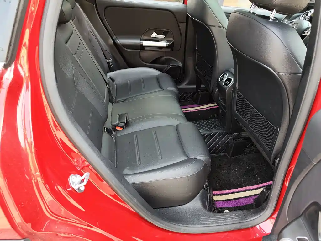 Mercedes-Benz GLA — миниатюра 15