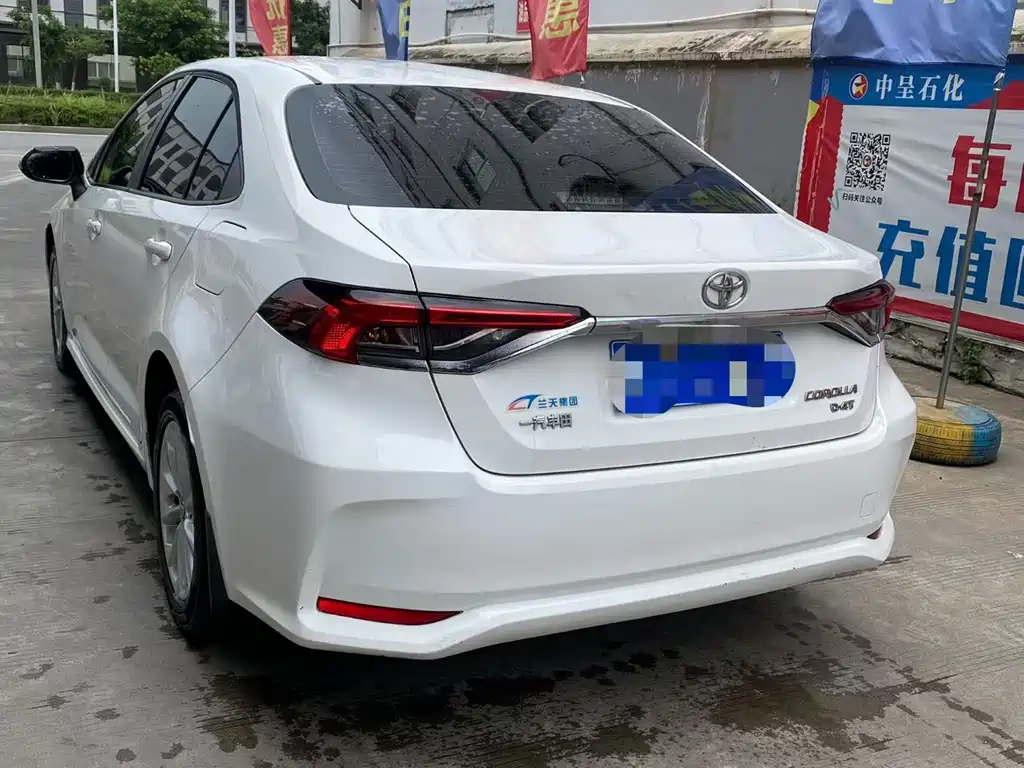 Toyota Corolla — миниатюра 4
