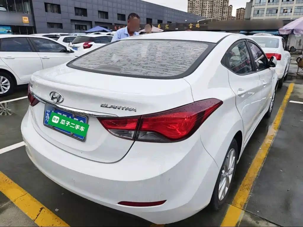 Hyundai Elantra Langdong — миниатюра 7