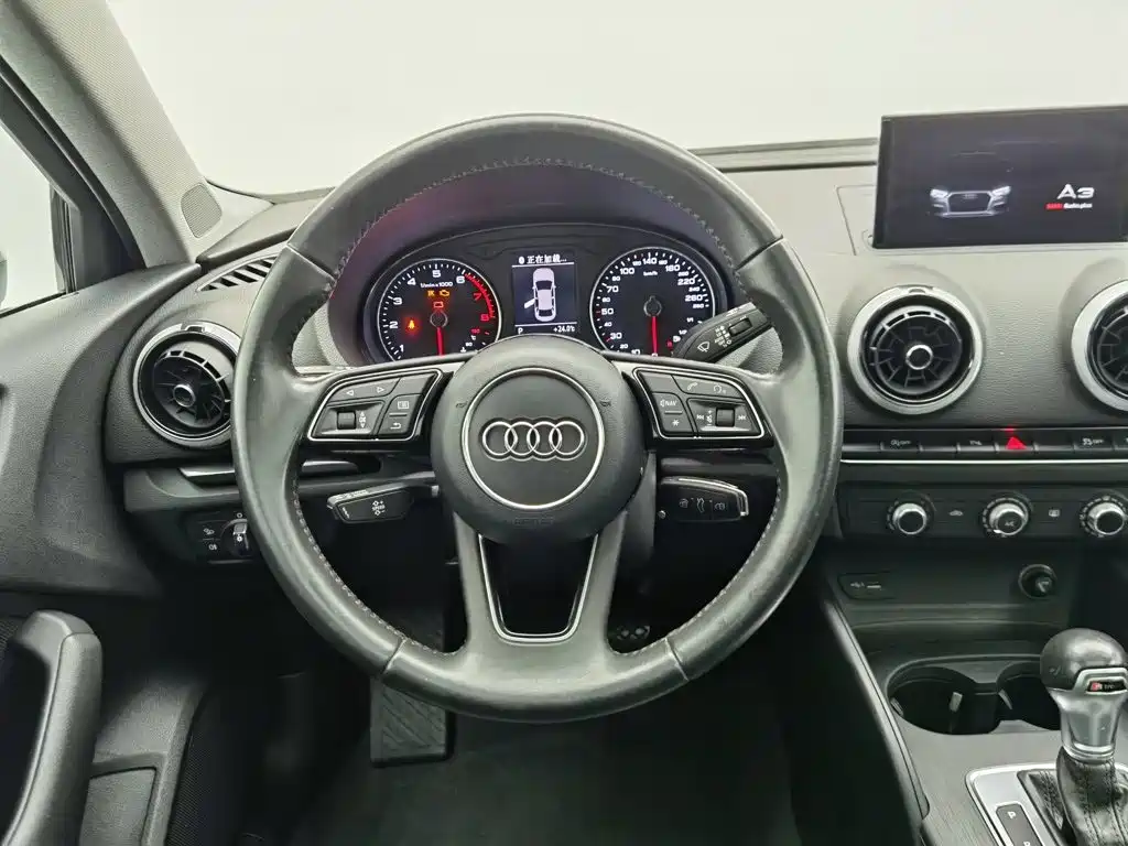 Audi A3 — миниатюра 11