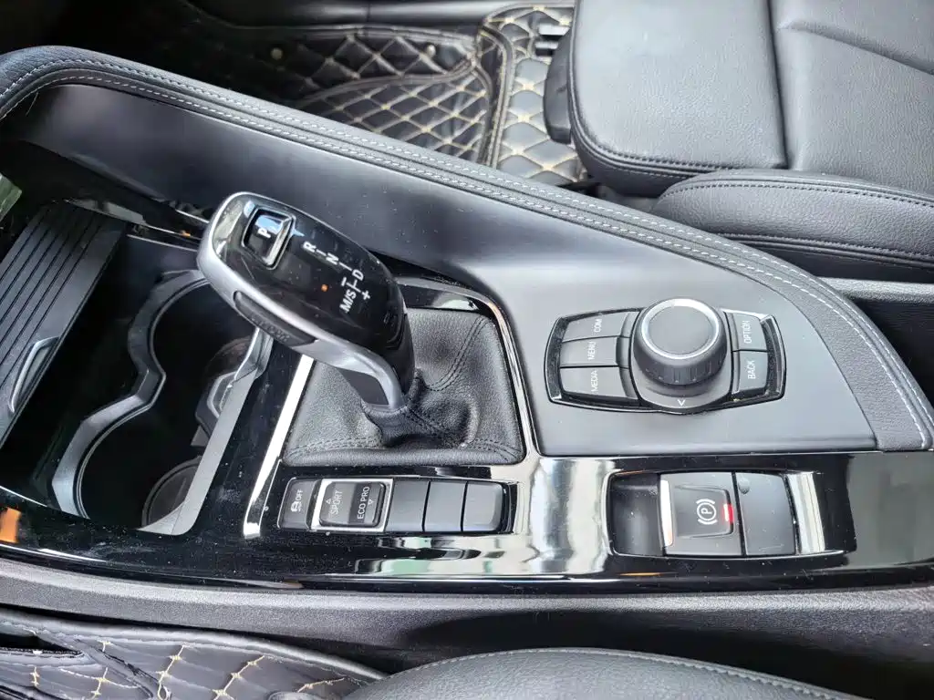 BMW X2 (Import) — миниатюра 20