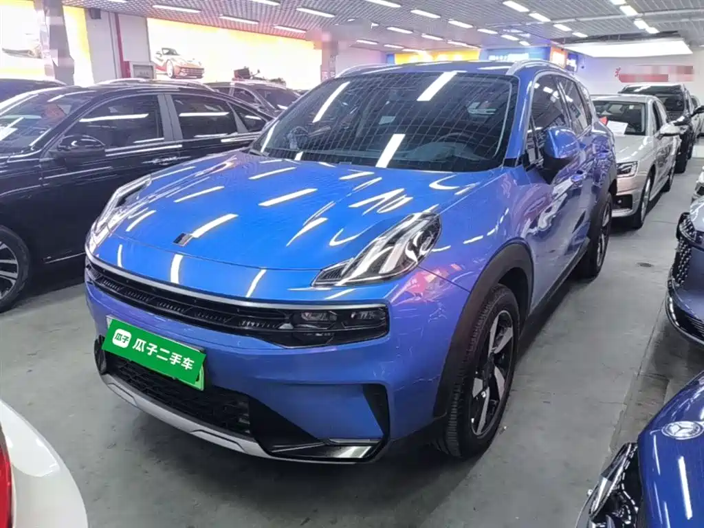 Lynk & Co 06 EM-P 2021