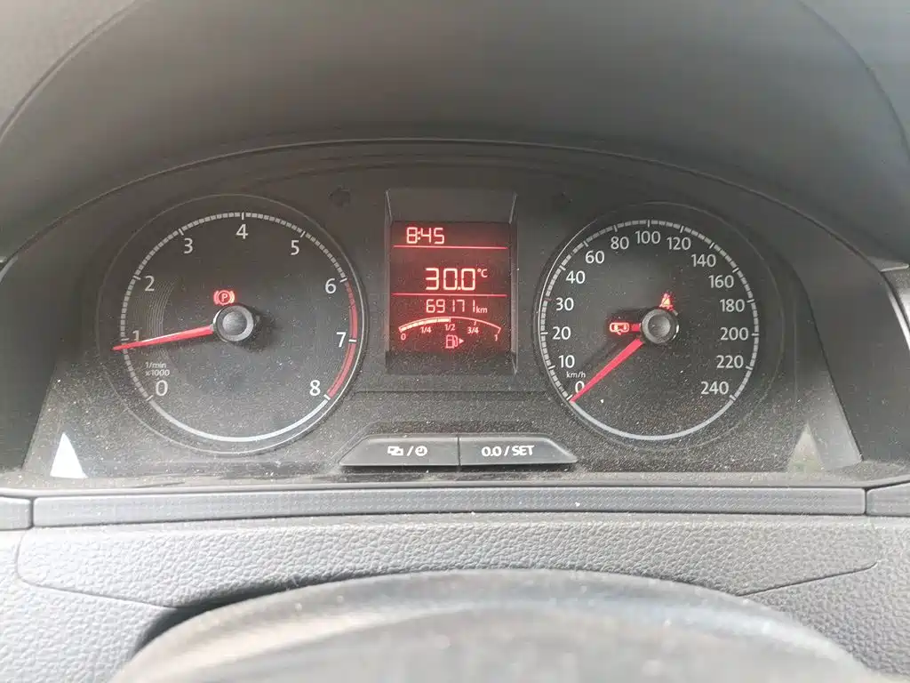 Volkswagen Santana — миниатюра 12