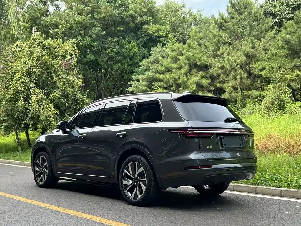 Li Auto Li ONE — миниатюра 4