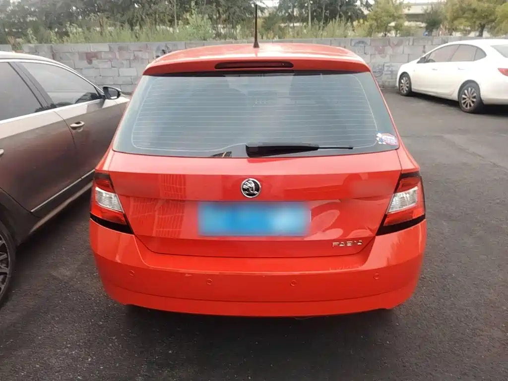 Skoda Fabia — миниатюра 6