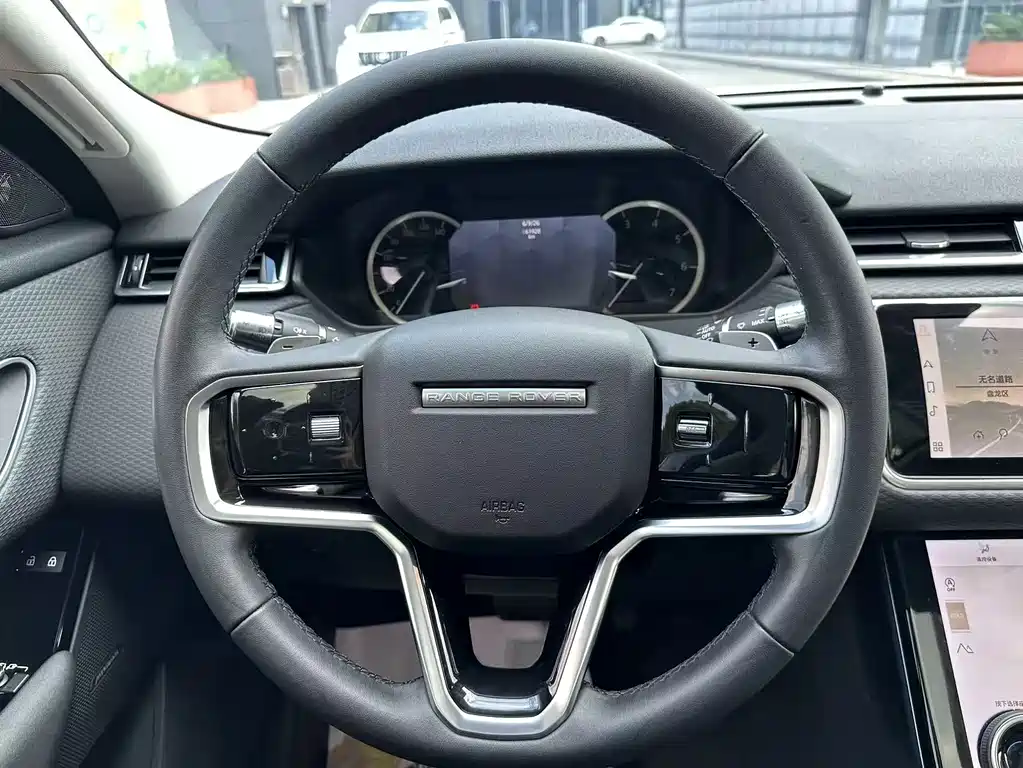 Land Rover Velar — миниатюра 11