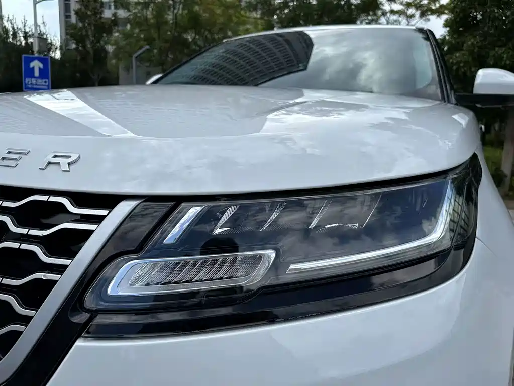 Land Rover Velar — миниатюра 24