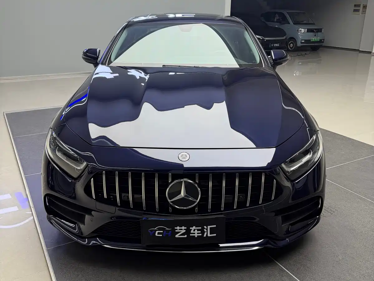 Mercedes-Benz CLS
