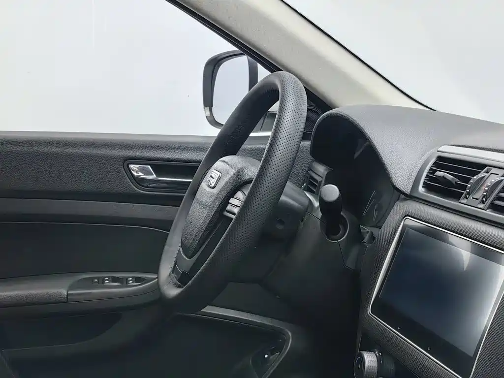 Qoros Qoros 5 — миниатюра 22