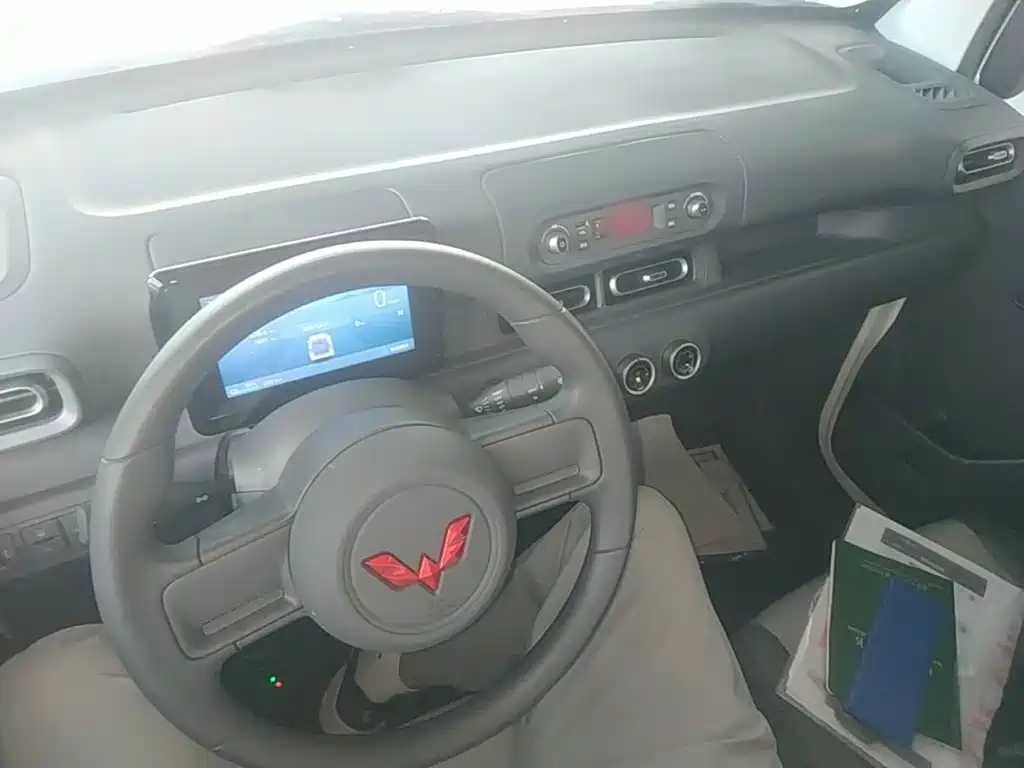 Wuling Sunshine EV 2025 305km