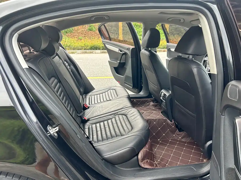 Volkswagen Magotan — миниатюра 10