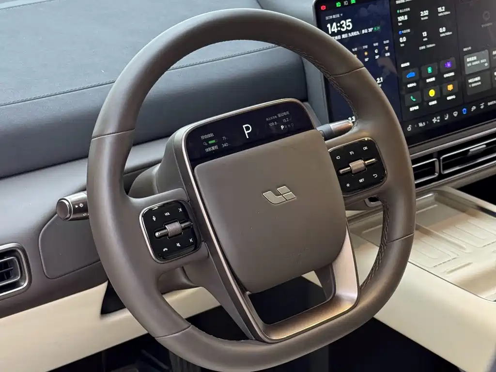 Li Auto Li MEGA — миниатюра 7