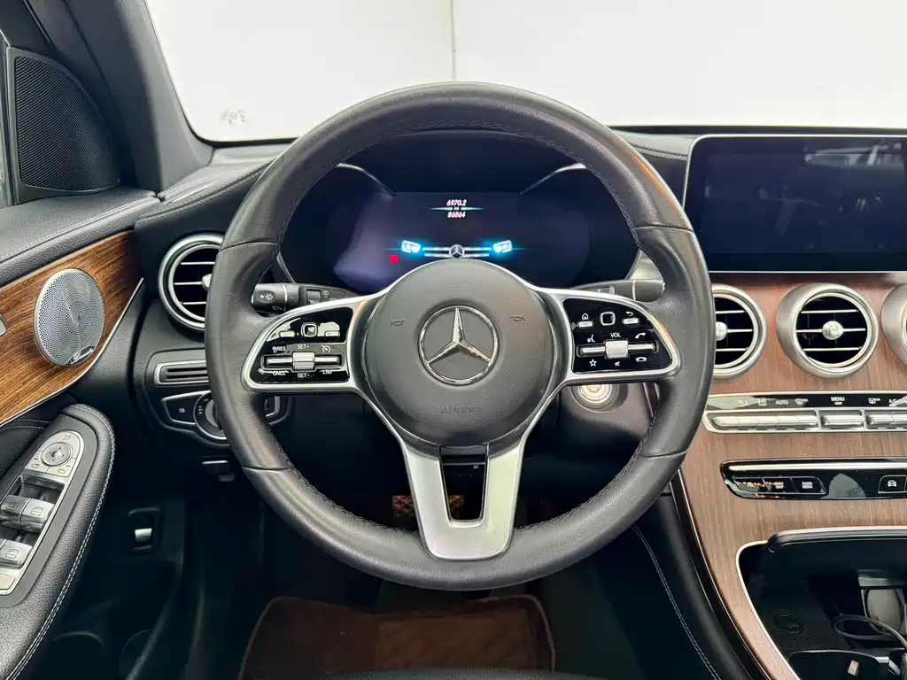 Mercedes-Benz GLC — миниатюра 18