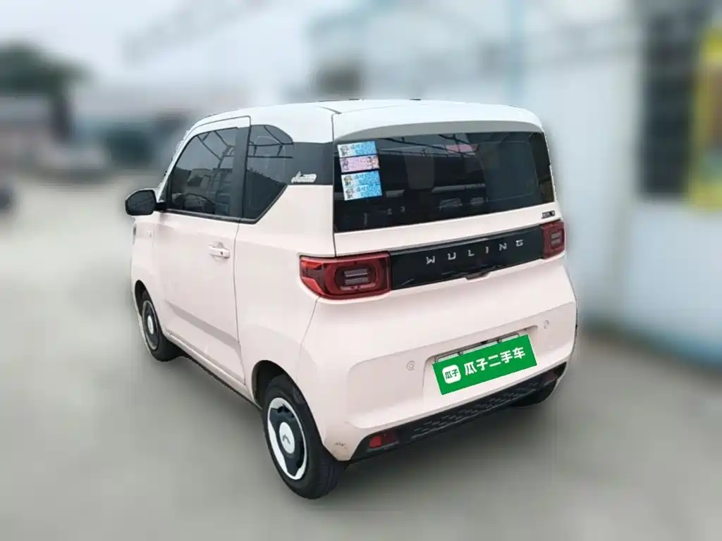 Wuling MINIEV — миниатюра 7