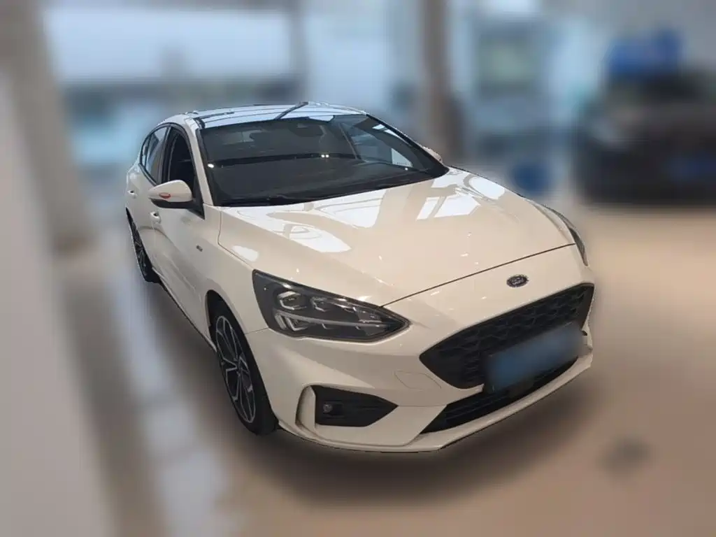 Ford Focus — миниатюра 6