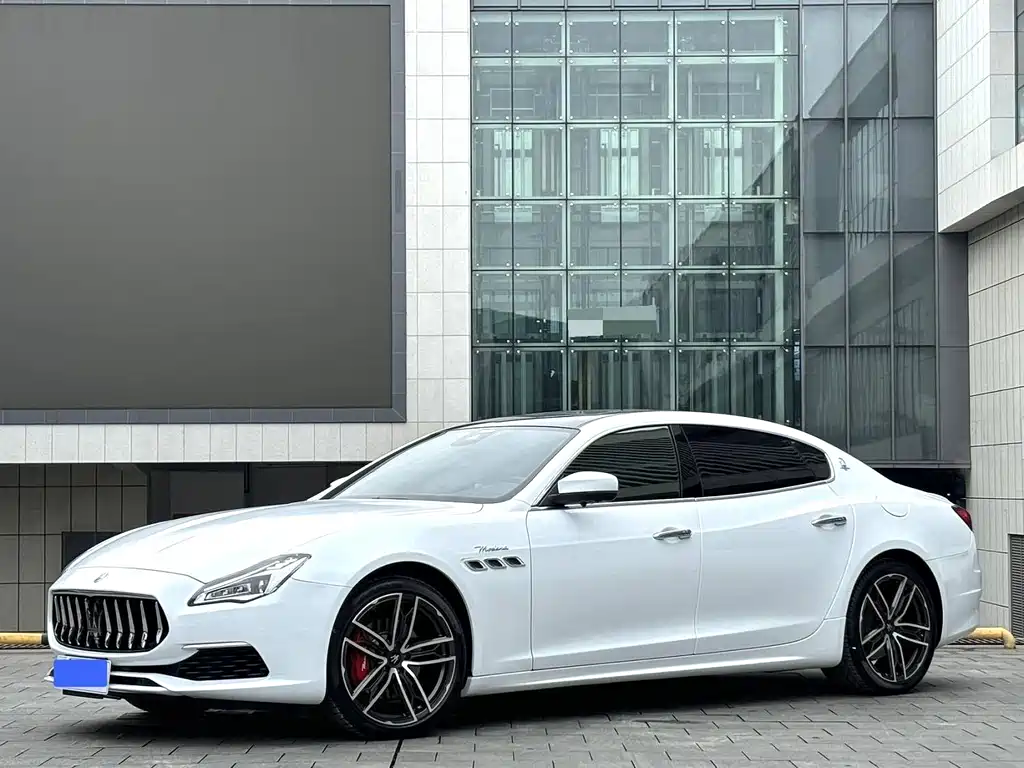 Maserati Quattroporte 2016