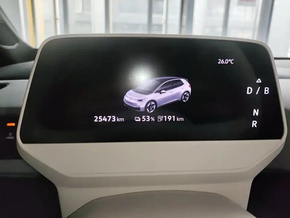 Volkswagen ID.3 — миниатюра 3