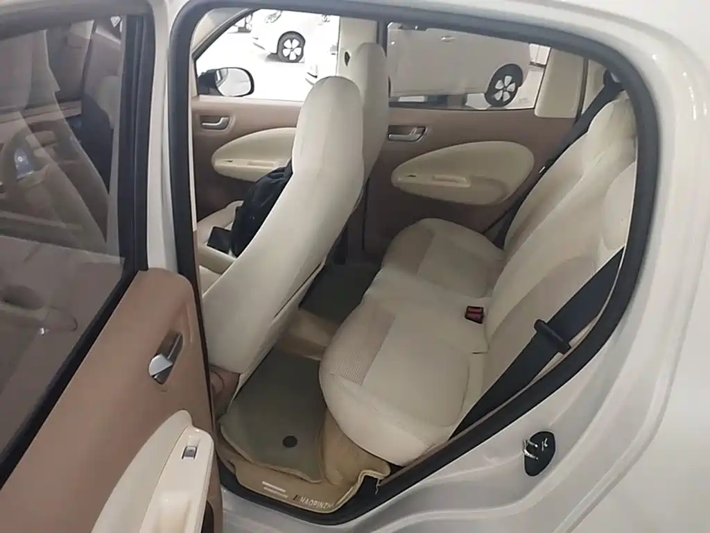 Wuling MINIEV — миниатюра 17