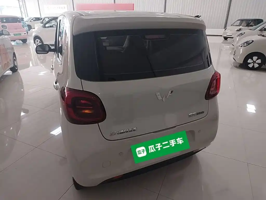 Wuling MINIEV — миниатюра 5