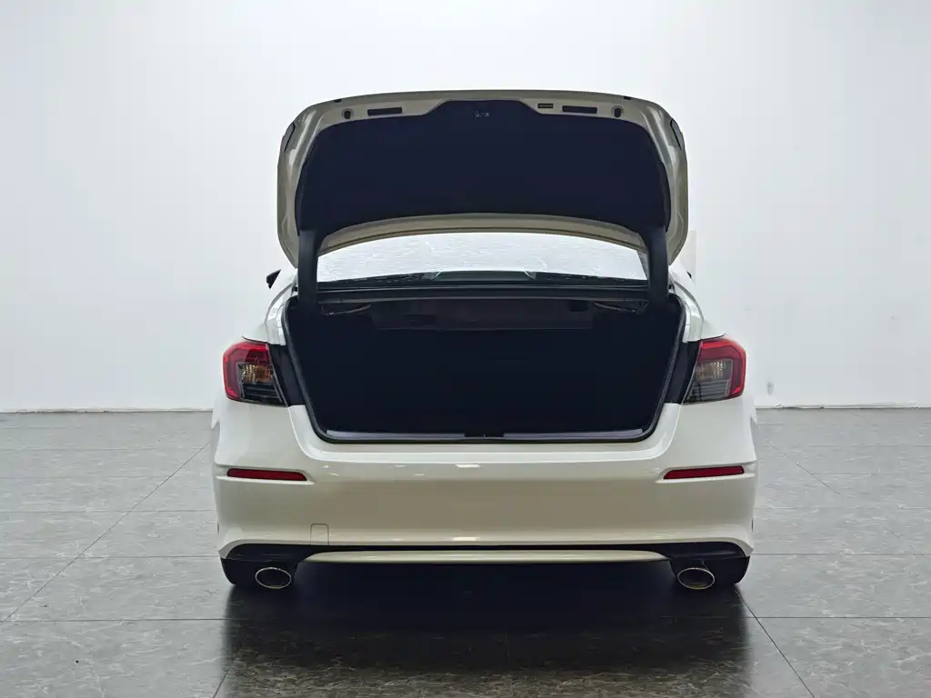 Honda Civic — миниатюра 12