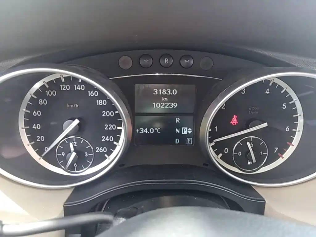 Mercedes-Benz R-Class — миниатюра 12