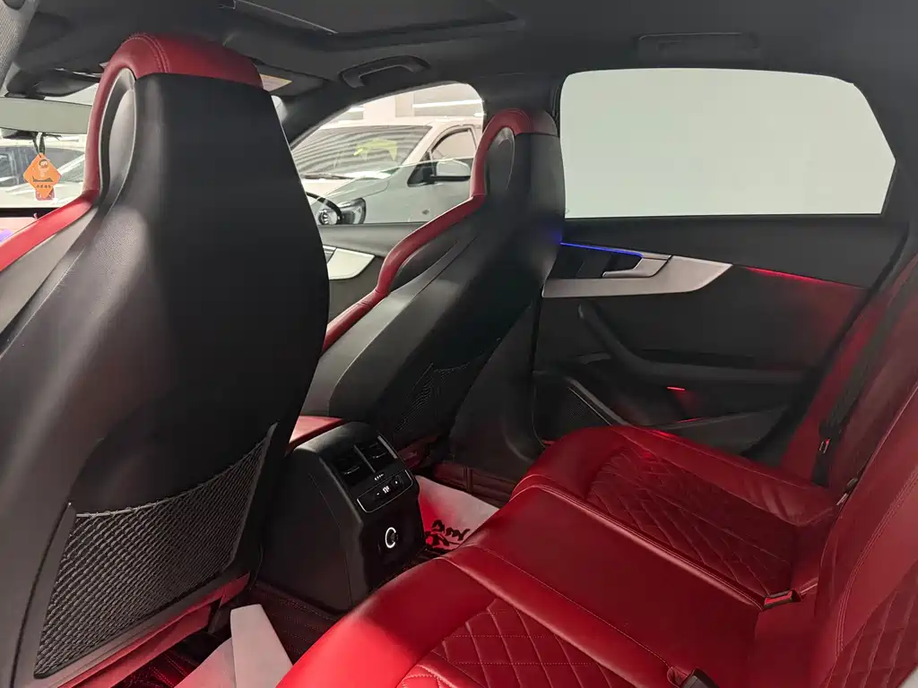 Audi S4 — миниатюра 15
