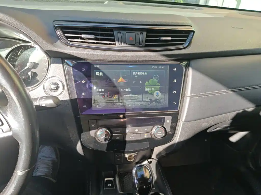 Nissan X-Trail — миниатюра 13