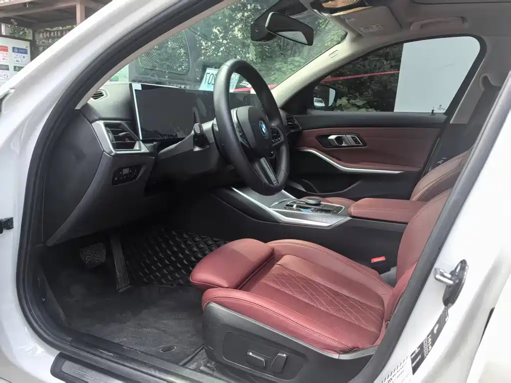 BMW i3 — миниатюра 12