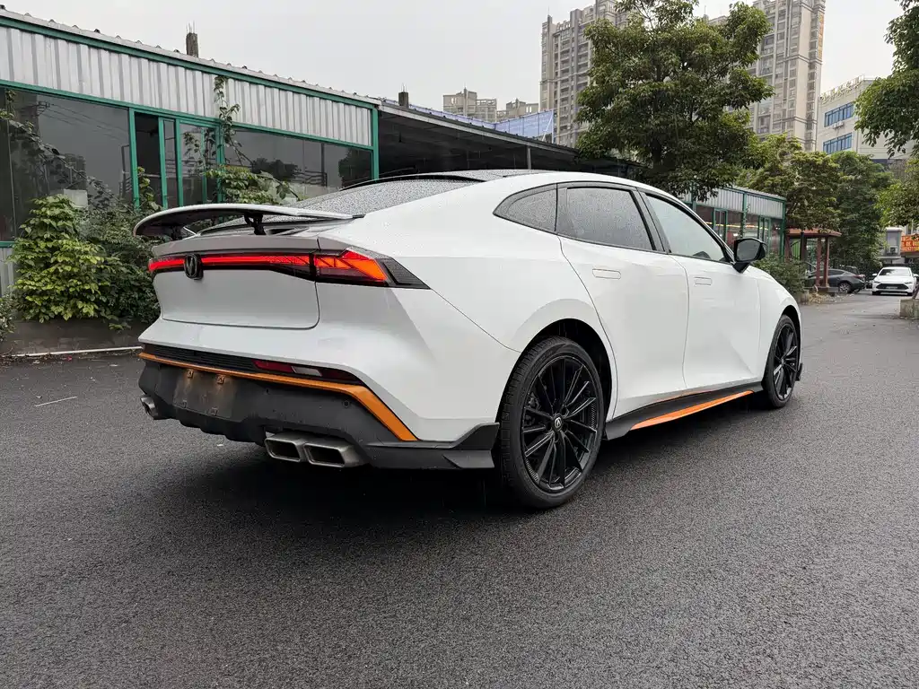 Changan UNI-V — миниатюра 18