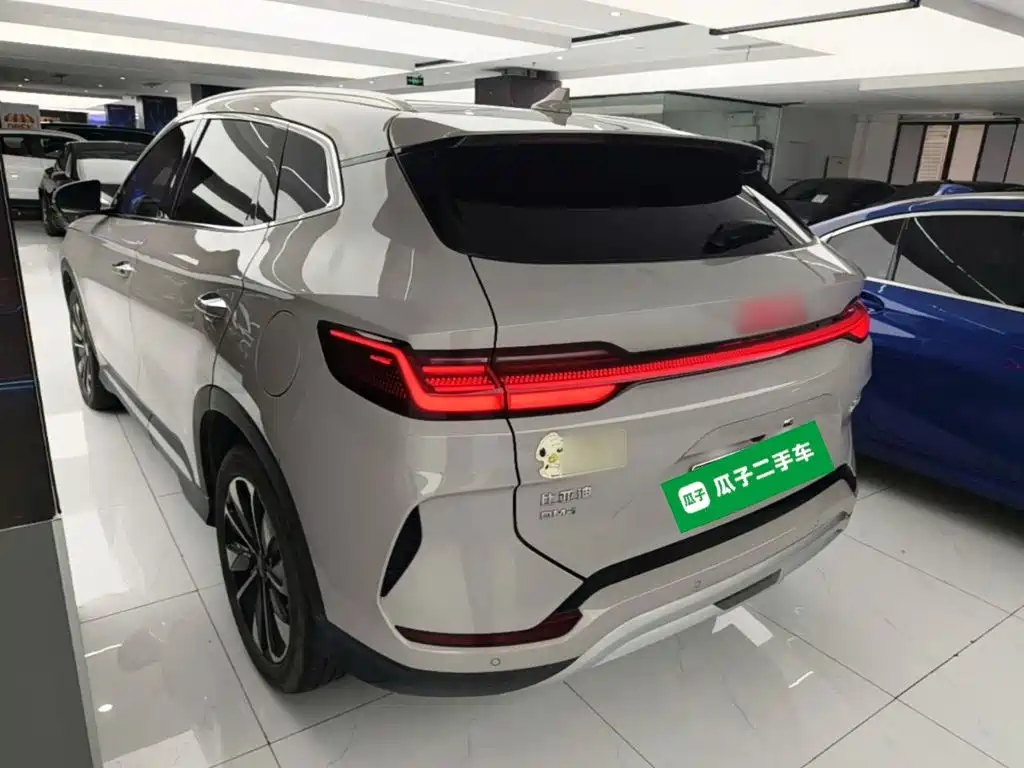 BYD PLUS New Energy — миниатюра 5