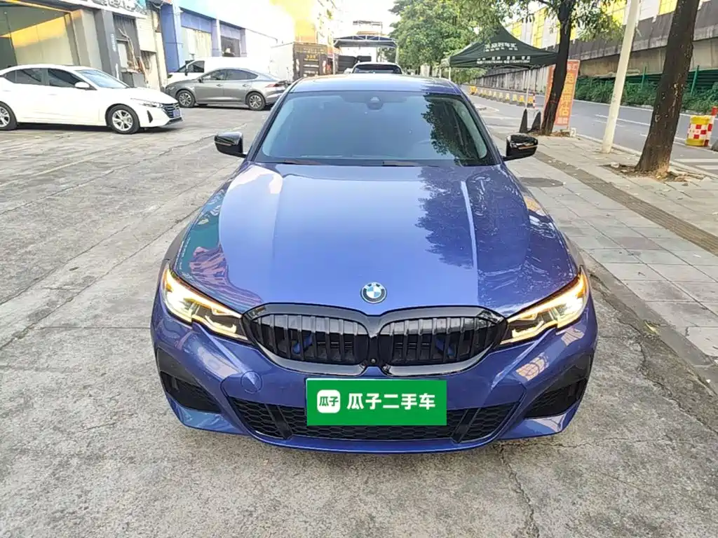 BMW 3 Series — миниатюра 3