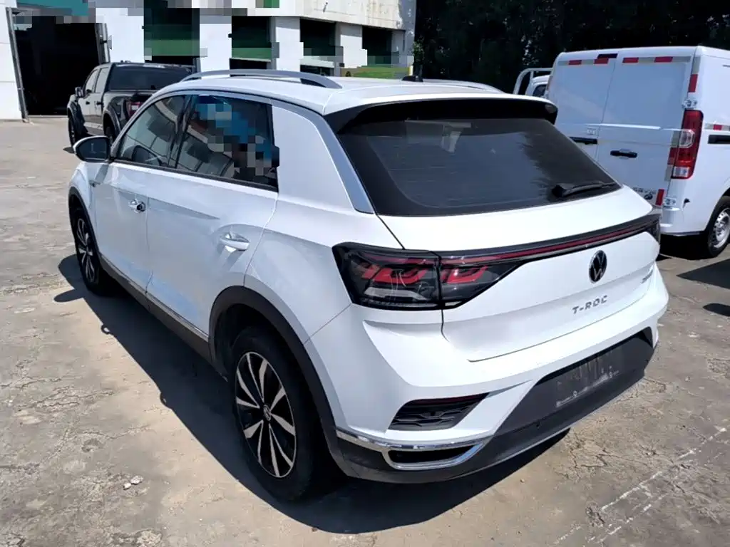 Volkswagen T-Roc — миниатюра 5