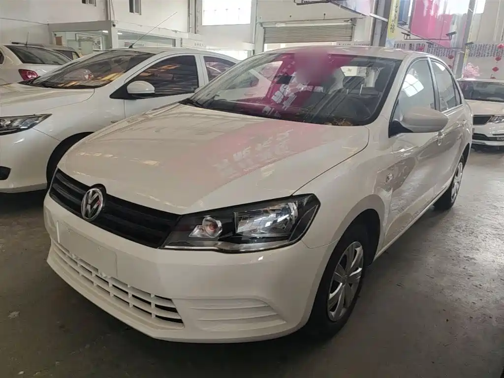 Купить Volkswagen Jetta
