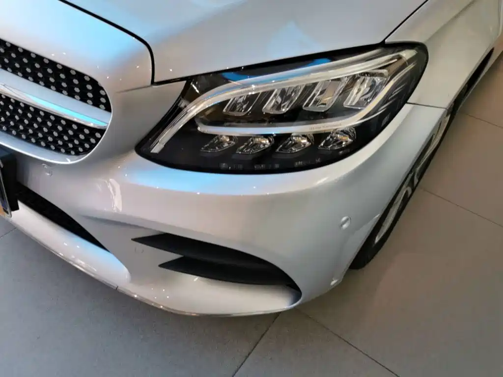 Mercedes-Benz C-Class — миниатюра 24