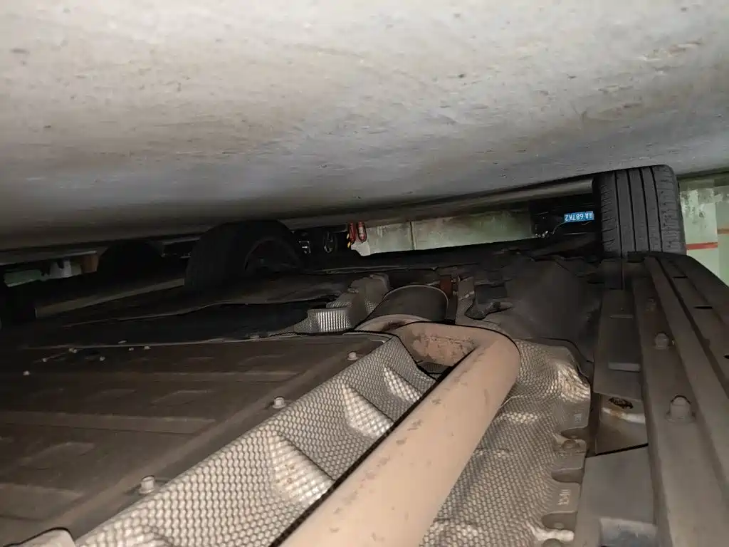 Land Rover Discovery Sport Hybrid — миниатюра 18
